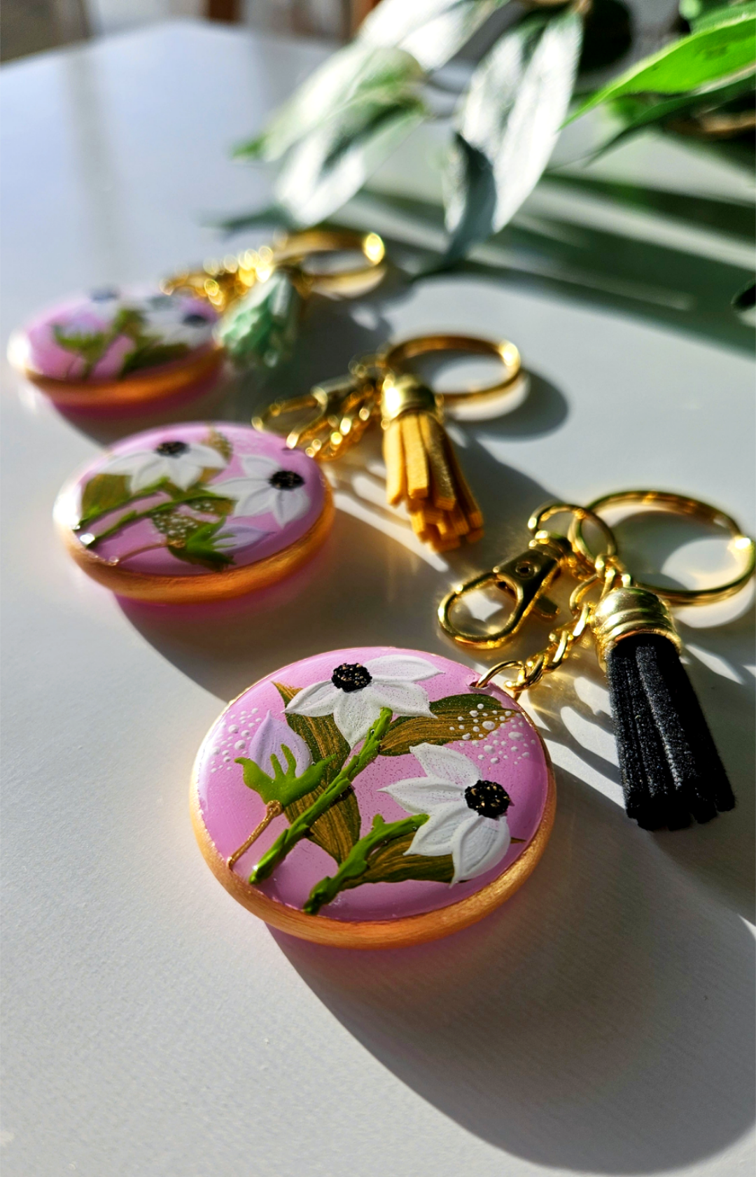 Hand Painted Floral Keychains | White Daisies